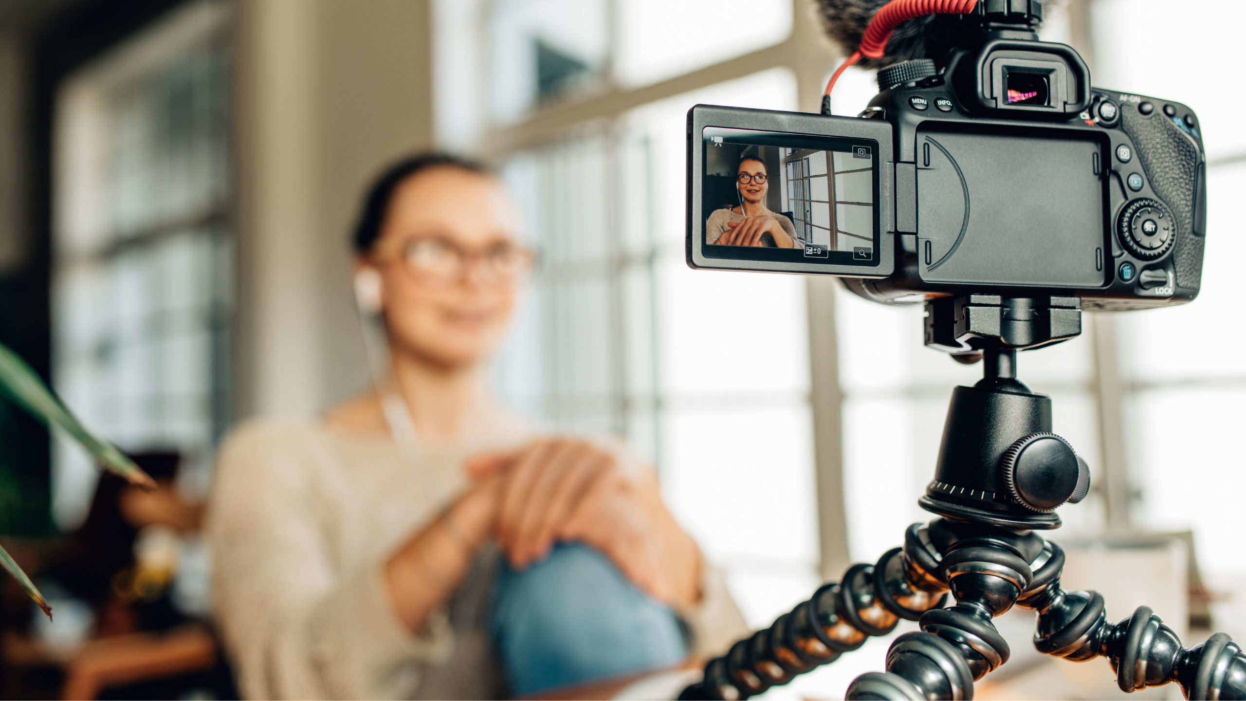 Why You Should Embed Video Content Into Your SEO Content in 2022 (And How To Do It)